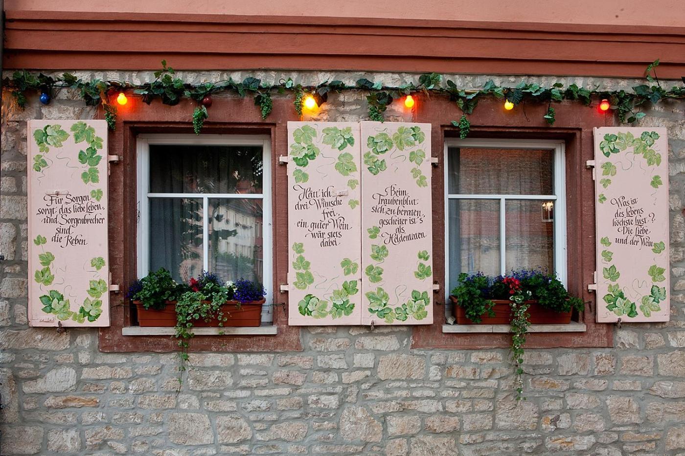 Hotel Altdeutsche Weinstuben Freyburg Bagian luar foto